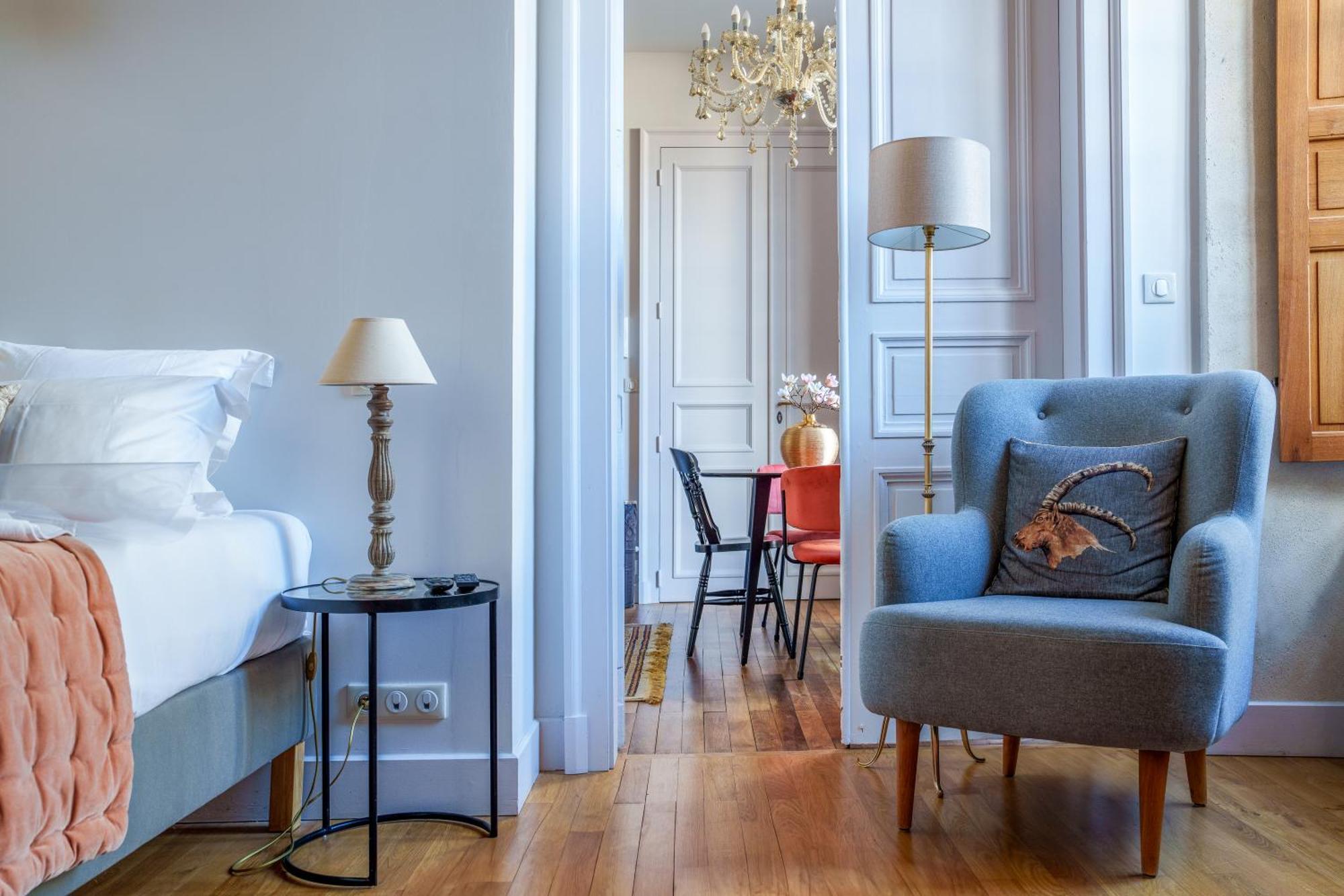 Appartement Raffine Vue Cathedrale, Jardin, Wifi Tours Ngoại thất bức ảnh